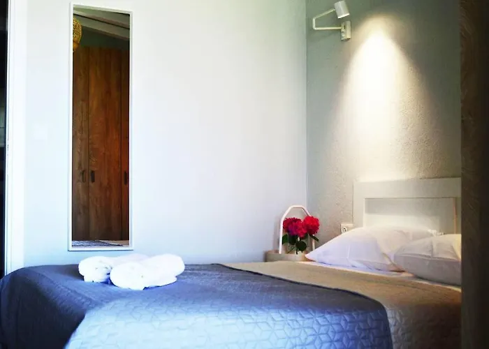 Semesterbostad Amazing House Chorefton